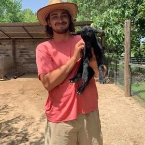 Meet your Posher, Clay